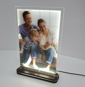 Світильник нічник акриловий з вашим фото, 24 х 18 см (ФАСВА4-04)